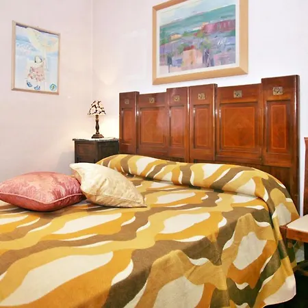 Due Passi Dalla Citta Bed & Breakfast *